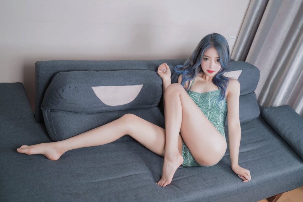 eloise軟軟 NO.004 – 泳衣[16P/192MB]插圖1