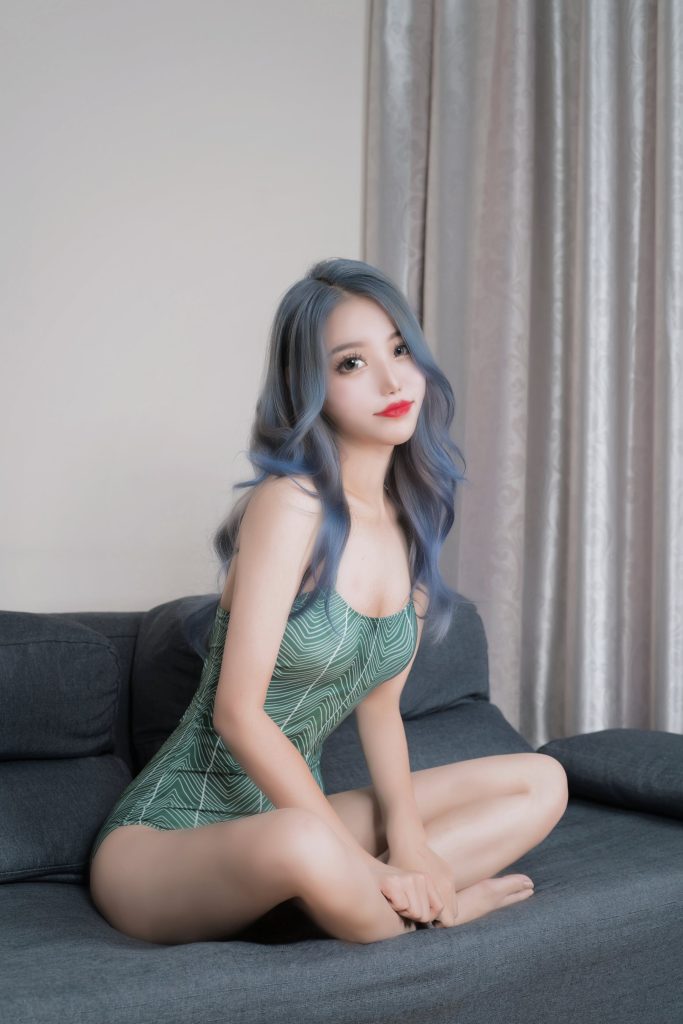 eloise軟軟 NO.004 – 泳衣[16P/192MB]插圖3