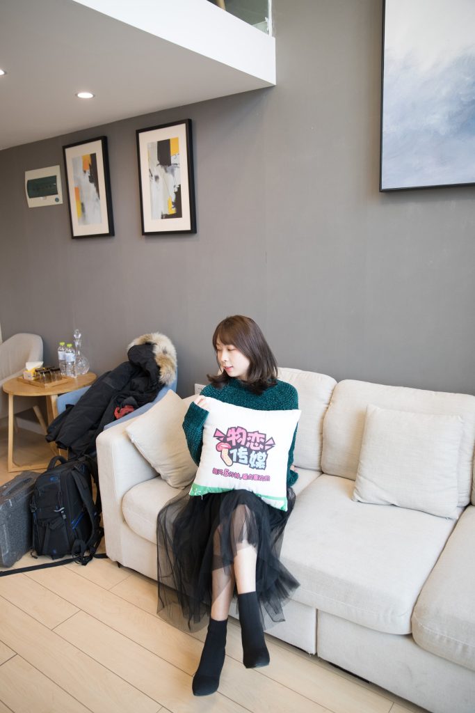 物戀傳媒 No.127 米萊-溫暖的，毛衣紗裙襪子靴 [162P/1V/2.97GB]插圖