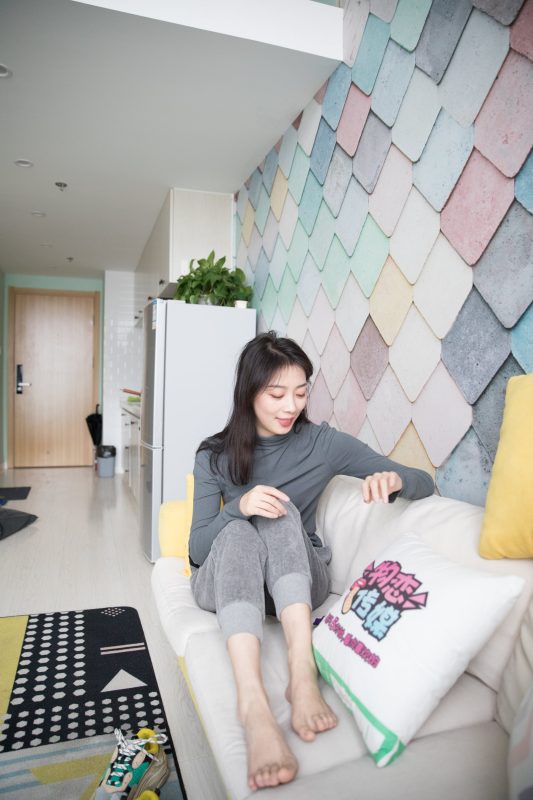 物戀傳媒 No.134 心怡-摩登俏女郎的紫色夢幻 [179P/1V/2.89GB]-無料攝影圈