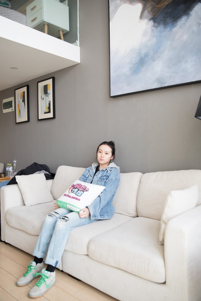 物戀傳媒 No.141 葉然-休閑裝下的經(jīng)典搭配 [140P/1V/2.6G]插圖1