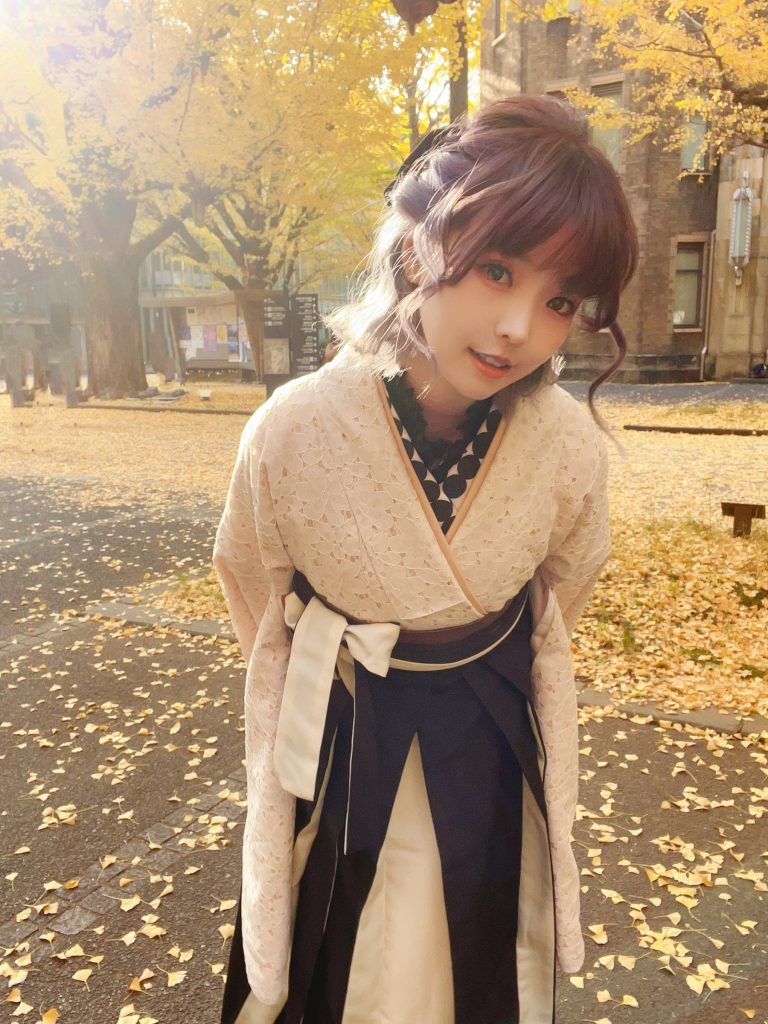 Ely_eee(ElyEE子) NO.126 – Ginkgo Hakama[38P/2V/168MB]插圖