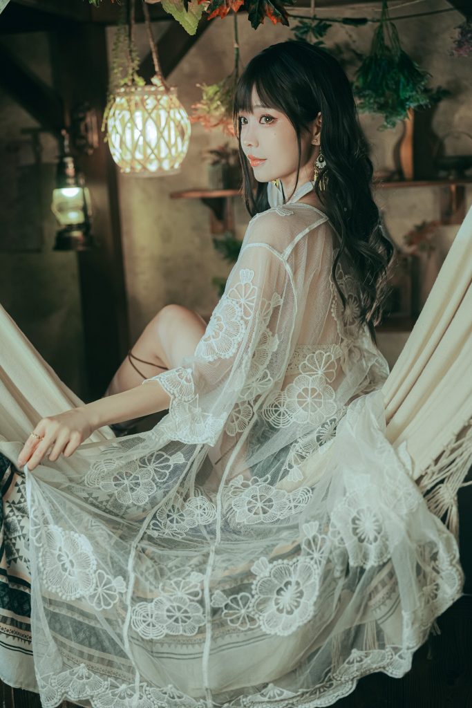 Ely_eee(ElyEE子) NO.163 – Secret Treehouse Escape[31P/5V/152MB]插圖3