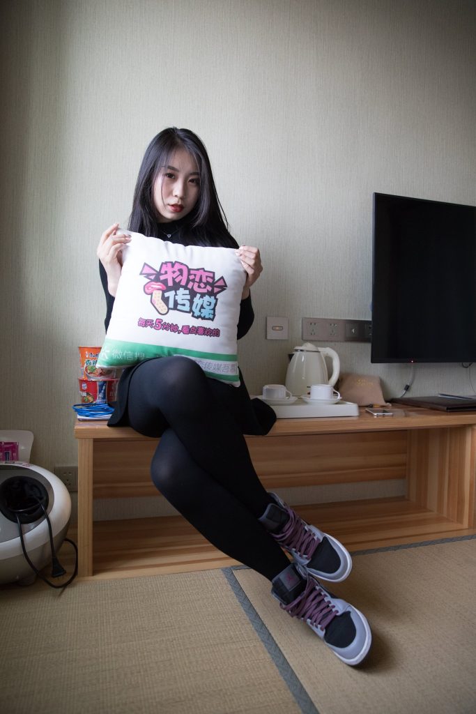 物戀傳媒 No.149 璐璐-舞蹈系女生的AJ與厚黑絲 [137P/1V/7.71G]插圖2