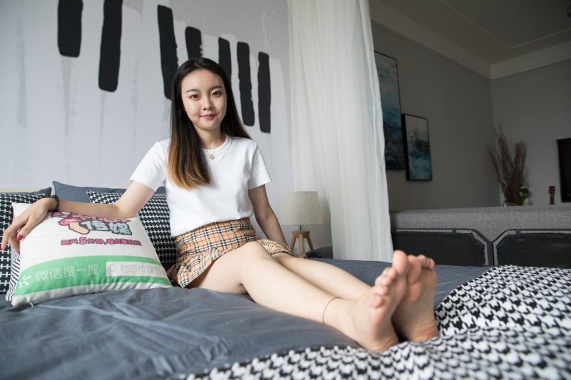 物戀傳媒 No.179 溏心-可愛女生的成熟風 [124P/1V/4.97G]-無料攝影圈