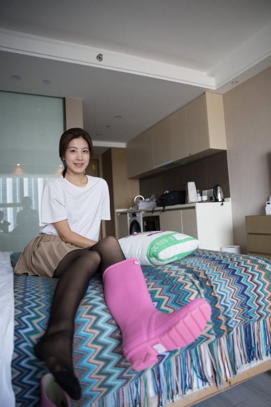 物戀傳媒 No.194 檸檬-實力演繹雨靴穿搭 [152P/1V/4.95G]-無料攝影圈