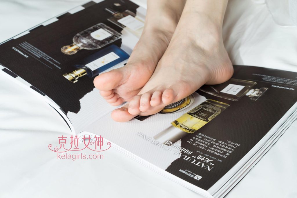 [KeLaGirls克拉女神] 2017.07.03 《云空漫步》小新 [22P/309M]插圖2