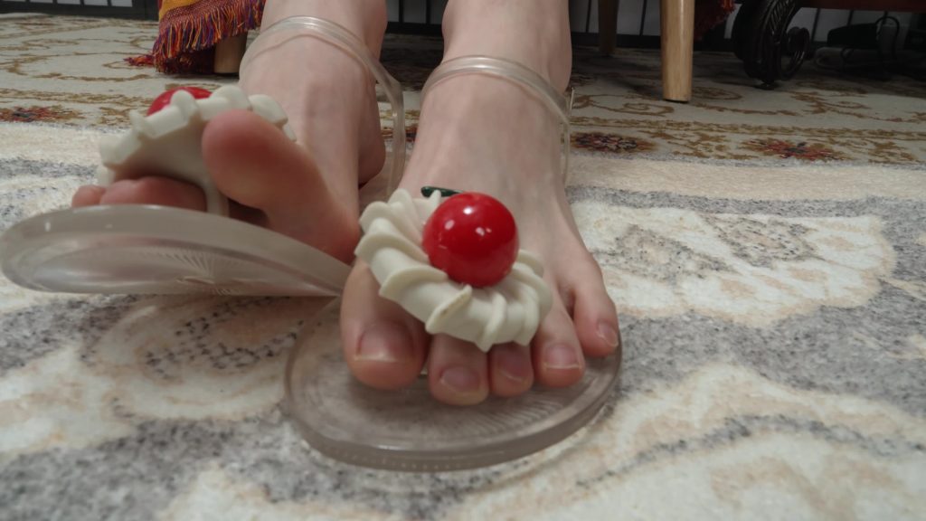 AF 162 Baby 展示她的性感的小腳丫裸足-第12部 [1V/3.17G]插圖3