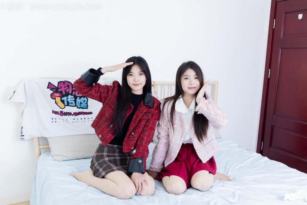 物戀傳媒 NO.2375 茯苓閃閃-長(zhǎng)靴、白棉襪、厚肉絲[170P/1V/5.00GB]插圖1