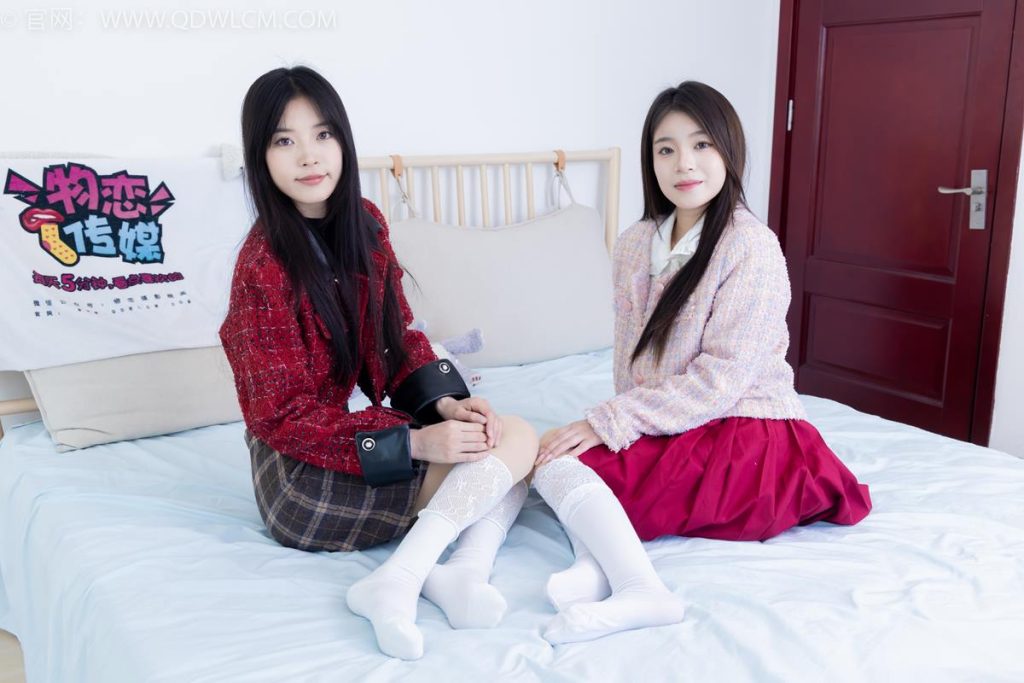 物戀傳媒 NO.2375 茯苓閃閃-長(zhǎng)靴、白棉襪、厚肉絲[170P/1V/5.00GB]插圖3