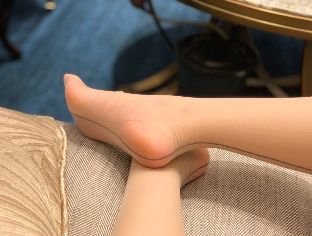 LICCL麗綺映像 NO.001 – 花紋絲[40P/128MB]插圖2