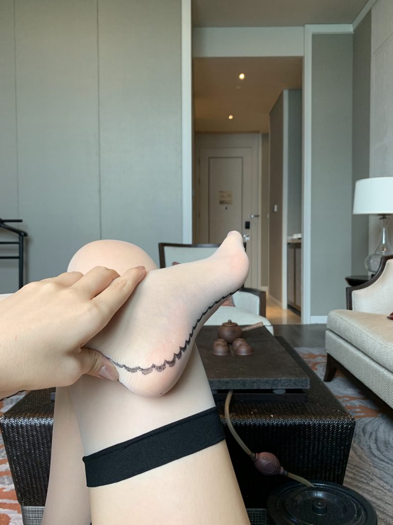 LICCL麗綺映像 NO.002 – 白絲[34P/207MB]插圖2