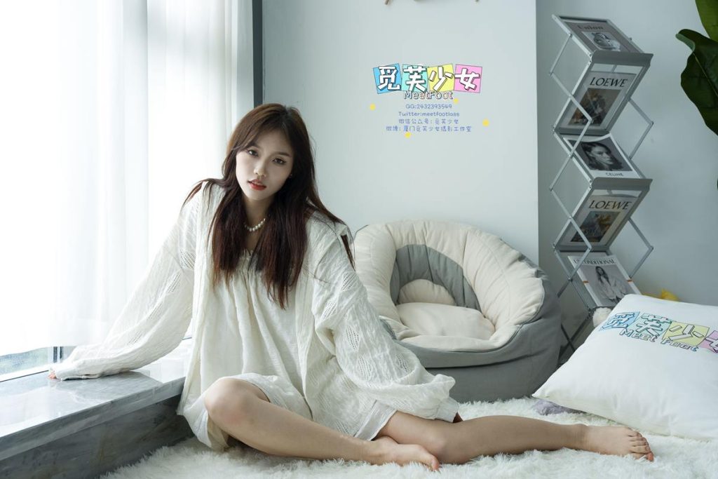 [覓芙少女]NO.028 虹虹-青春是昏睡與暗戀交織的夏天 [194P/2V/8.47G]插圖2