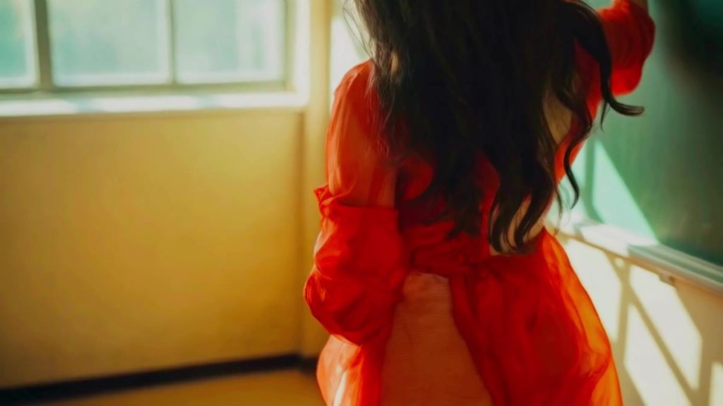 AI VIDEO 084 A Lesson in Slow Blooming Love _ ゆっくりと咲く愛のレッスン _ Chill Pop _ Official[4K/1V/290MB]插圖1