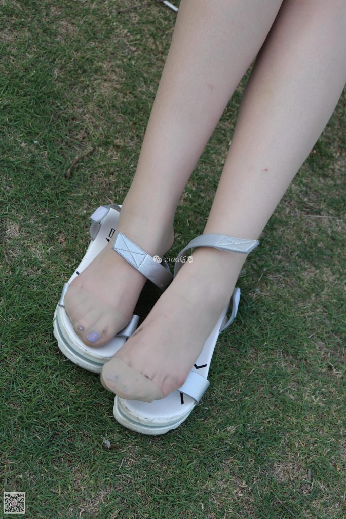 [SIEE絲意] No.097 晨晨~涼鞋肉絲 [70P/148MB]插圖3