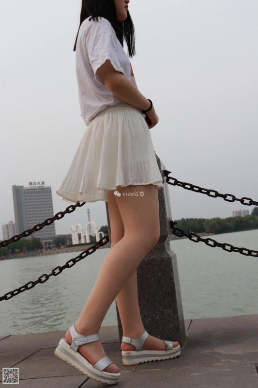 [SIEE絲意] No.122 晨晨~短裙肉絲 [45P/55.9MB]-無料攝影圈