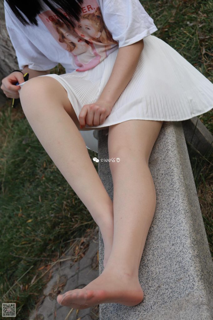 [SIEE絲意] No.154 晨晨~小白裙配肉絲 [41P/63.8MB]插圖