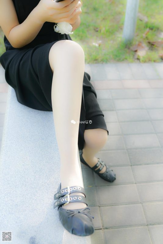 [SIEE絲意] No.188 珊珊~長裙也要穿絲襪 [37P/49.1MB]-無料攝影圈