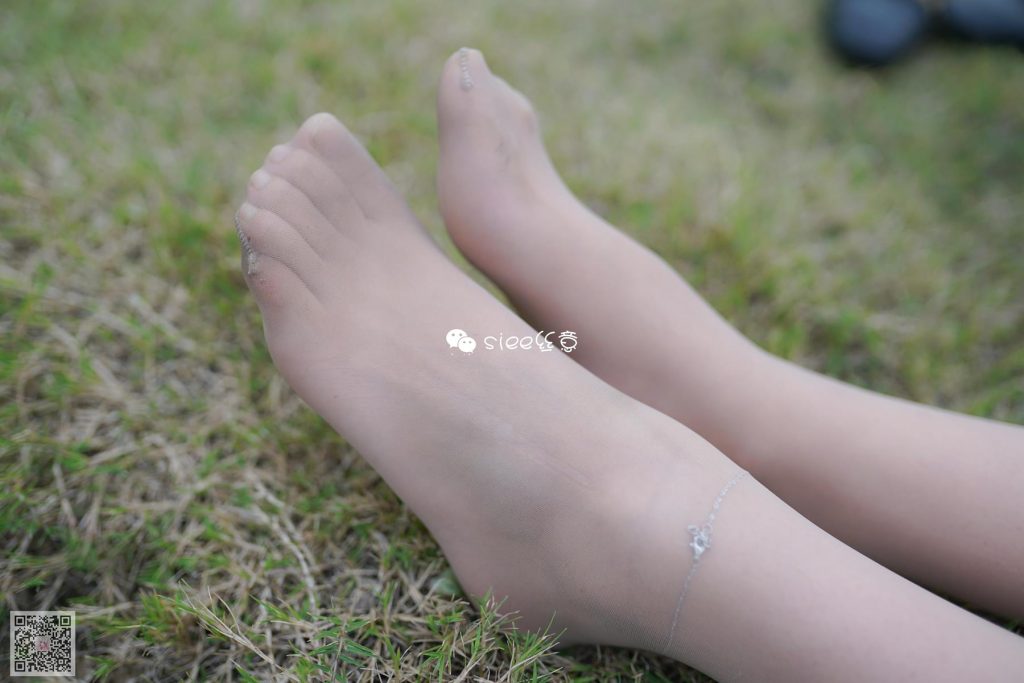 [SIEE絲意] No.191 晴兒~草地薄絲 [30P/65.1MB]插圖