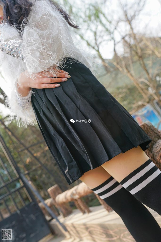 [SIEE絲意] No.266 小月 害羞的學(xué)生襪 [53P/175MB]插圖2