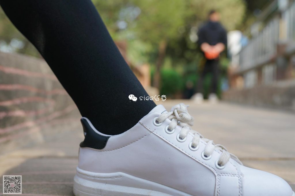 [SIEE絲意] No.266 小月 害羞的學(xué)生襪 [53P/175MB]插圖1