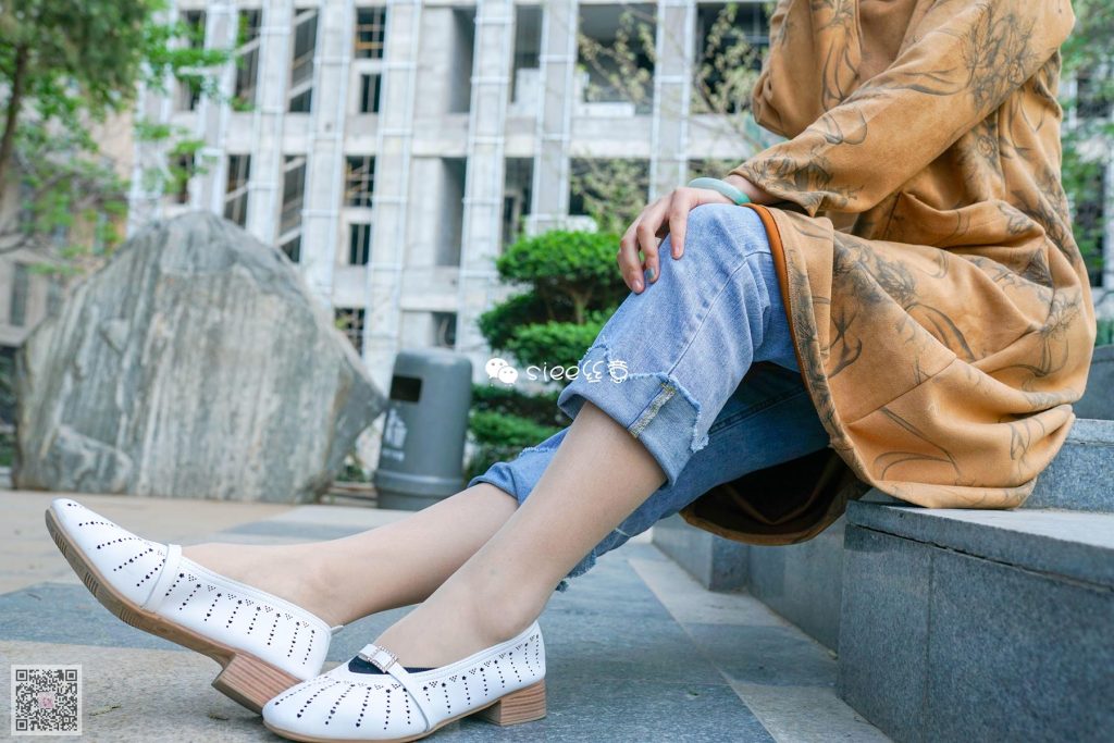 [SIEE絲意] No.278 葉子 牛仔褲里的秘密 [34P/132MB]插圖2