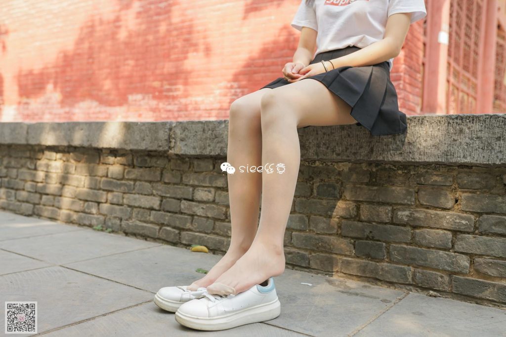 [SIEE絲意] No.307 小羽 因風(fēng)吹過薔薇 [53P/113MB]插圖1