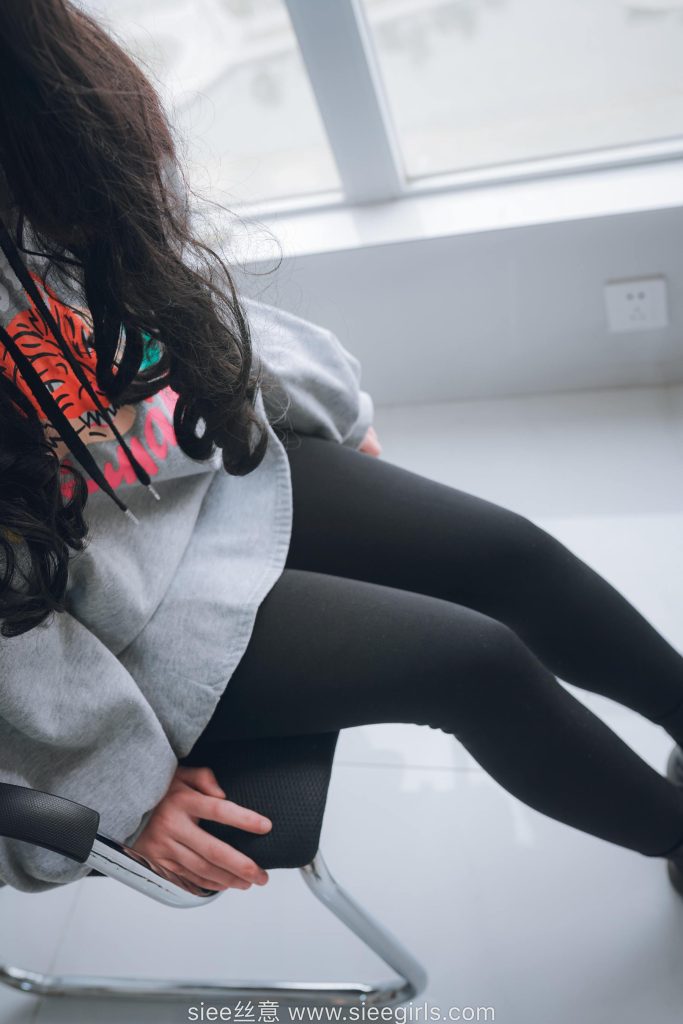 [SIEE絲意] No.438 含含 碎夢青煙，落殤無言 [53P/98MB]插圖2