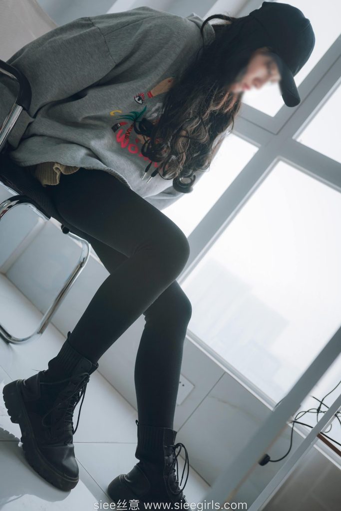 [SIEE絲意] No.438 含含 碎夢青煙，落殤無言 [53P/98MB]插圖