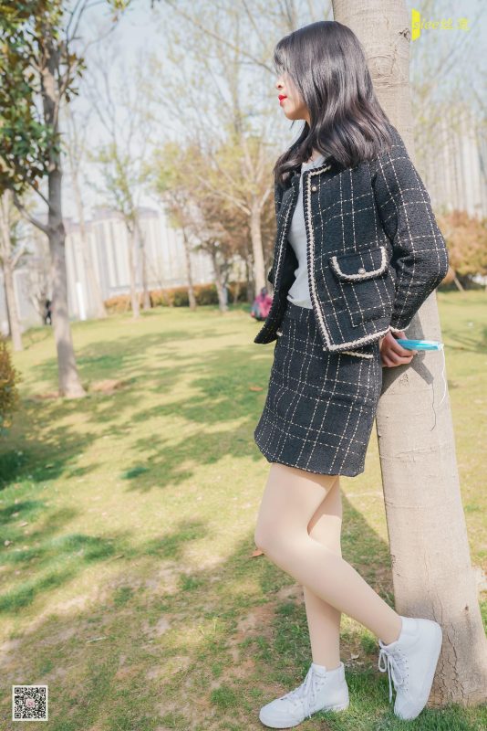 [SIEE絲意] No.443 榮榮 四月，故事仍在 [99P/342MB]-無料攝影圈