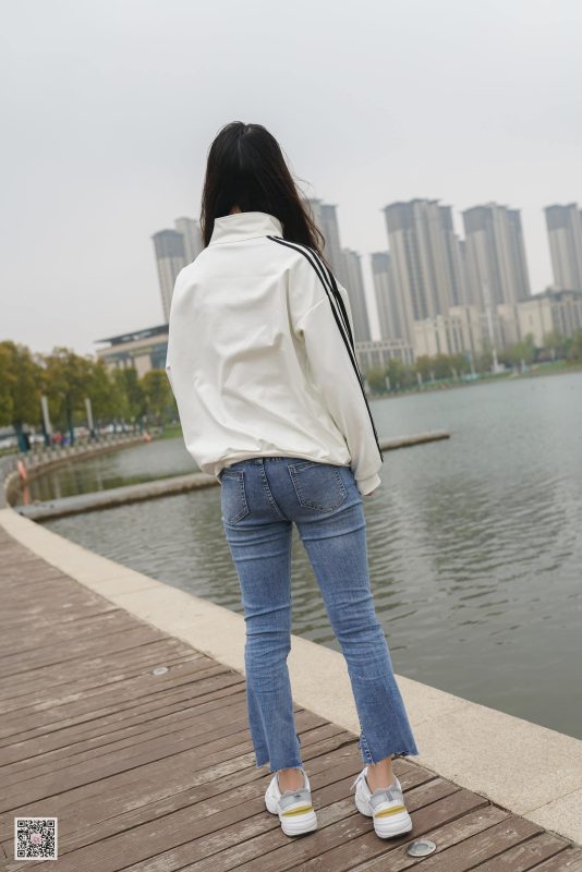 [SIEE絲意] No.464 恬恬~鏡中她 [59P/166MB]-無(wú)料攝影圈