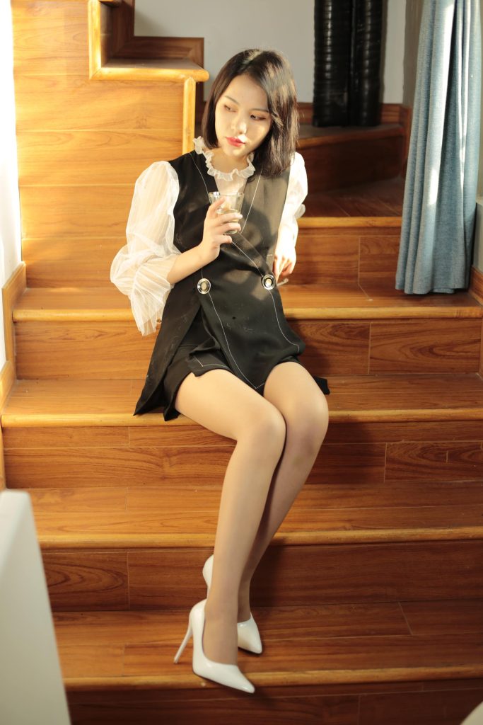 奈絲寫真 NO.005：成希-長腿和趾間 [32P/128MB]插圖1