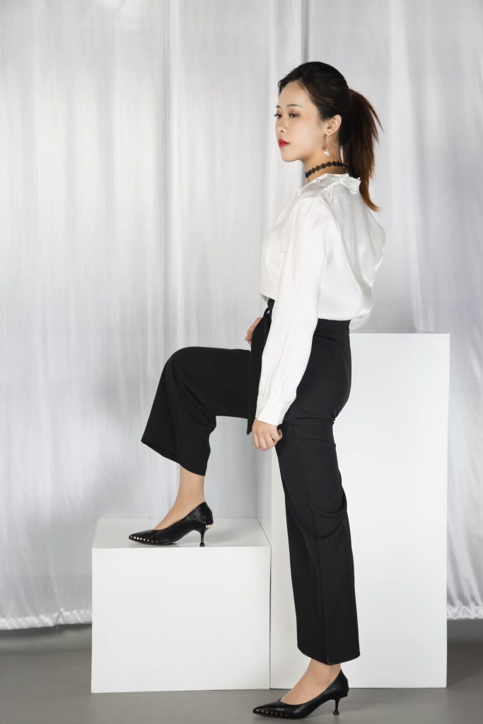 奈絲寫真 NO.033：晨靜-闊腿褲小皮鞋，今日OL通勤 [30P/216MB]插圖3