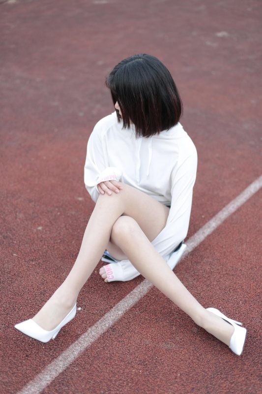 奈絲寫真 NO.034：喵璃-穿過運動場的青春氣息 [48P/250MB]-無料攝影圈