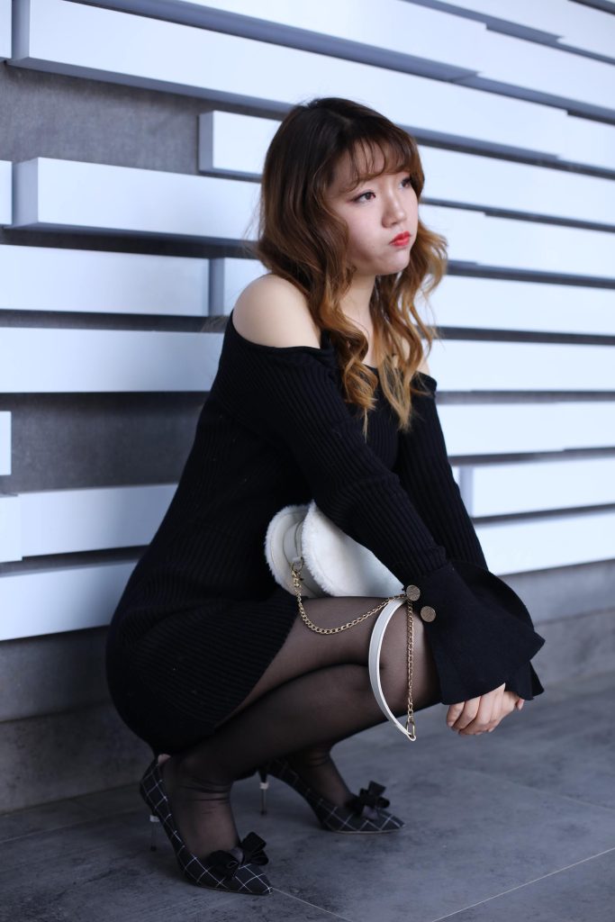 奈絲寫真 NO.065：高高-針織裙搭配黑絲 [36P/357MB]插圖3