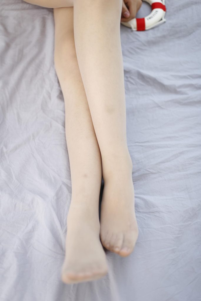 奈絲寫真 NO.098：蛋白粉-掛脖毛衣了解一下 [32P/122MB]插圖1