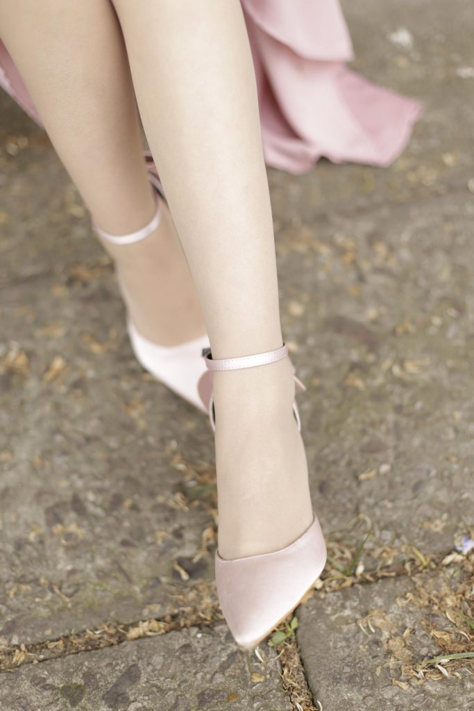 奈絲寫真 NO.105：成希-露背系帶度假長(zhǎng)度 [36P/246MB]插圖2