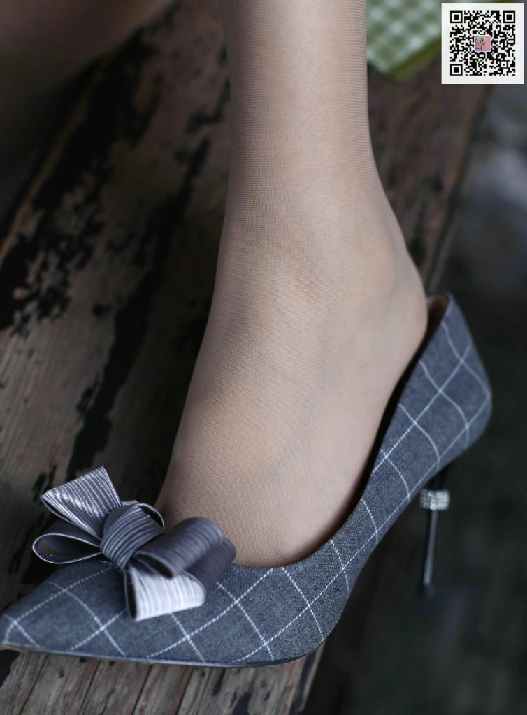 奈絲寫真 NO.151：樂樂-修長美腿配肉絲 [46P/115M]插圖3