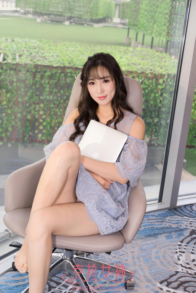 [Kelagirls克拉女神]2018.06.23《學(xué)姐の兔尾巴》姜璐[29P/553MB]插圖2