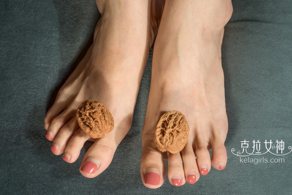 [Kelagirls克拉女神]2018.07.11《趾夾核桃》王睿[30P/361MB]插圖2