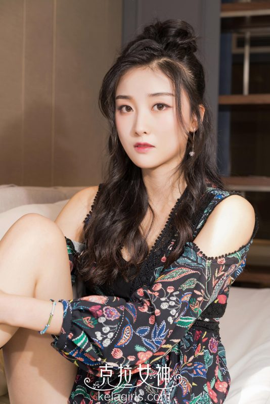 [Kelagirls克拉女神]2018.08.16《香足點(diǎn)輕紅》馨馨[27P/342MB]-無料攝影圈