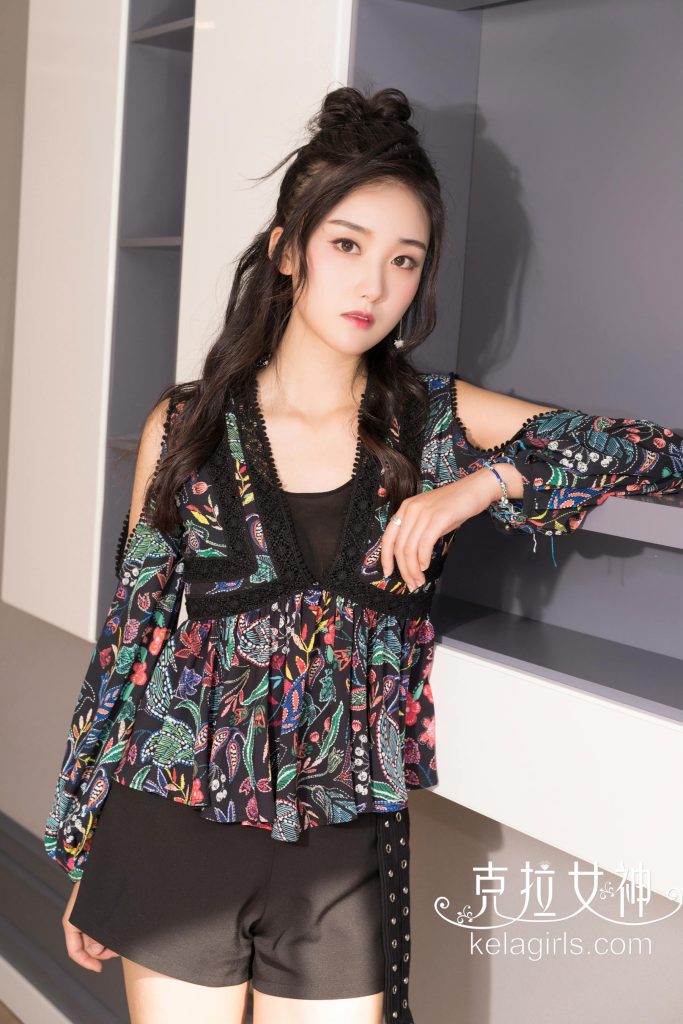 [Kelagirls克拉女神]2018.08.16《香足點輕紅》馨馨[27P/342MB]插圖2