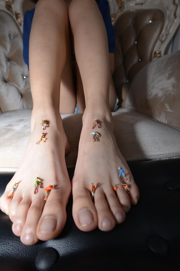 [Sexy Asian Girls Feet] No.016 美女YIYI性感的40碼大腳丫（裸足） [73P/839M]插圖3