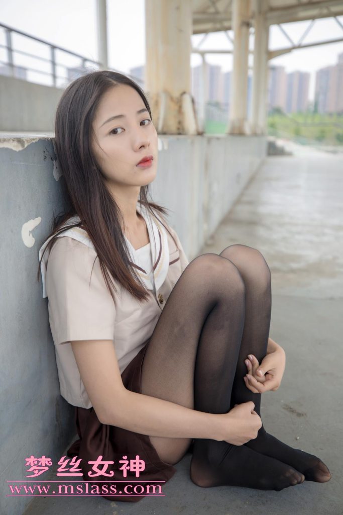[MSLASS夢絲女神]2019.05.02  學(xué)院的JK黑絲襪 雪馨 [79+1P/451M]插圖1