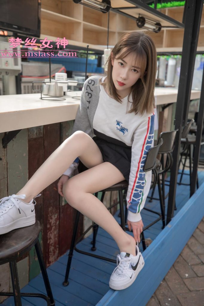 [MSLASS夢(mèng)絲女神]2019.05.02 筆直細(xì)腿 蘇沐 [71+1P/444M]插圖2