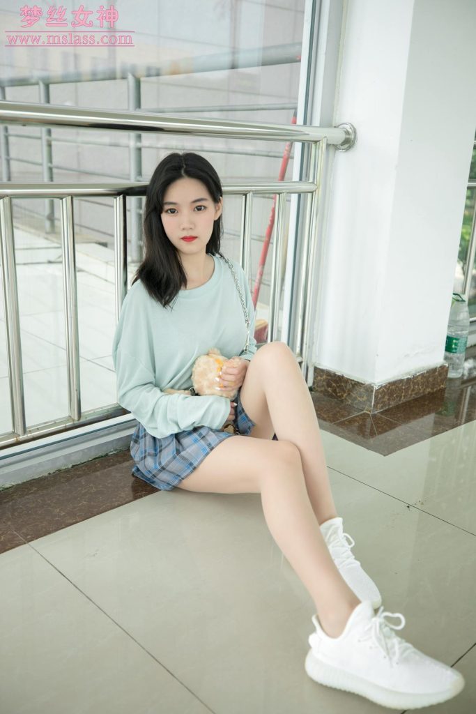 [MSLASS夢絲女神] 2019-06-12 酥酥 恬靜的小白鞋絲襪 [70P/342MB]插圖2