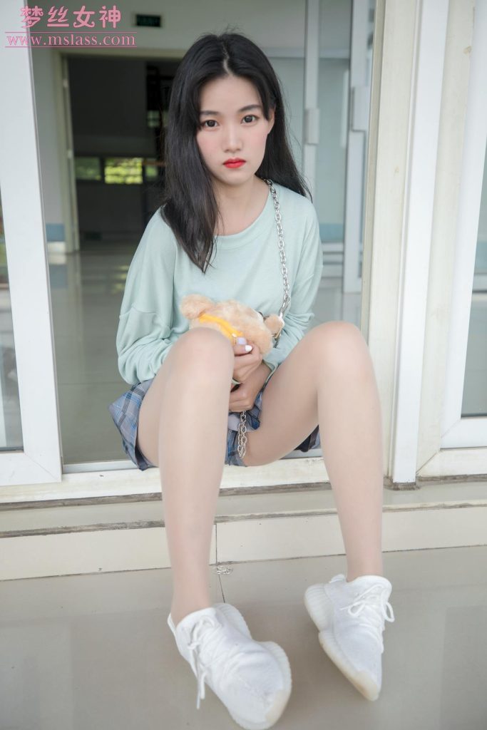 [MSLASS夢絲女神] 2019-06-12 酥酥 恬靜的小白鞋絲襪 [70P/342MB]插圖3
