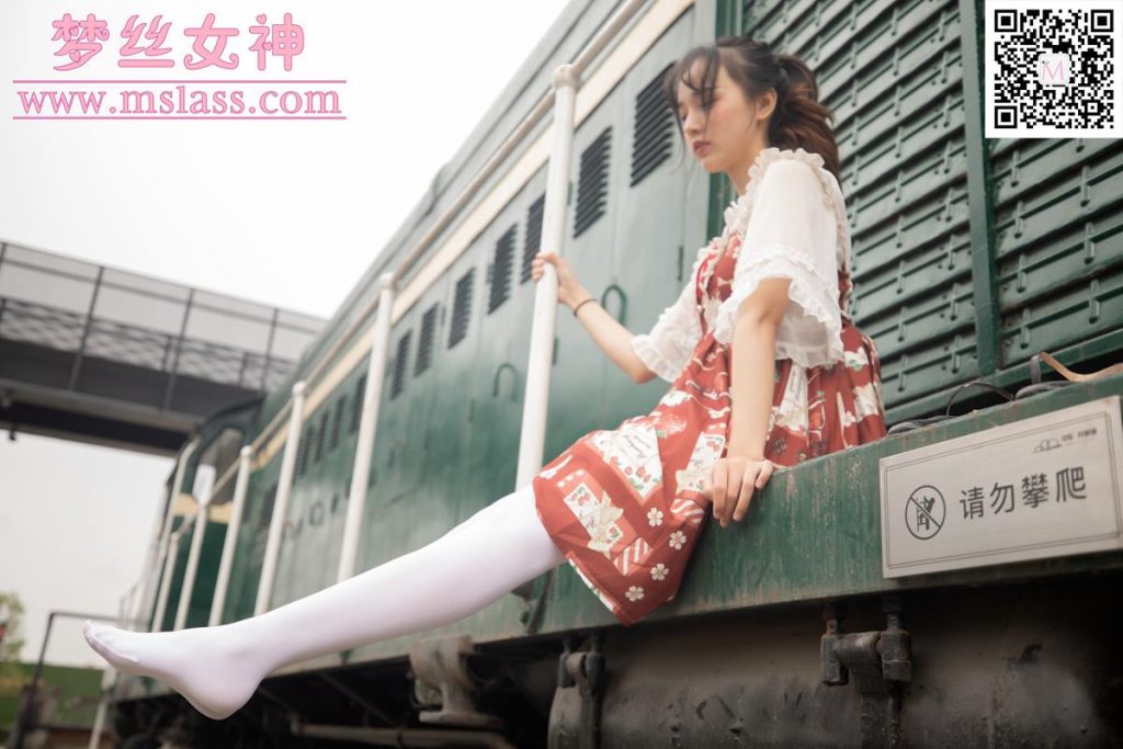 [MSLASS夢絲女神] 2019-10-27 玥玥 白絲洛麗塔 [70P/459MB]插圖1