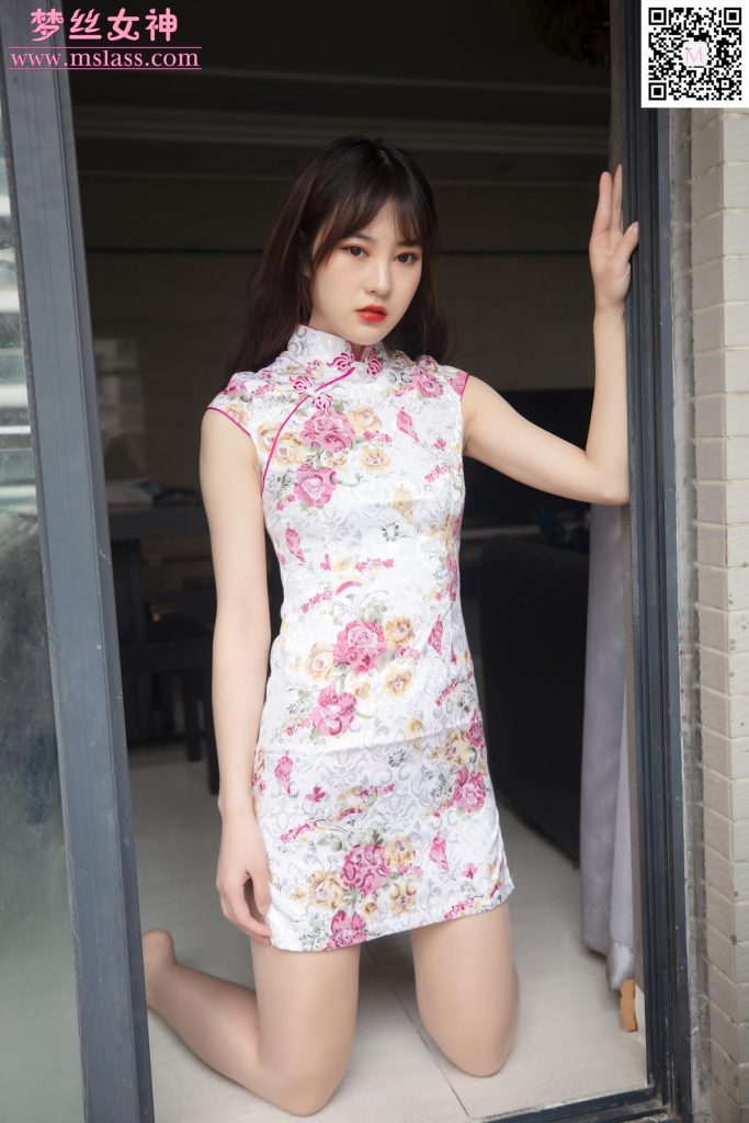 [MSLASS夢絲女神] 2019-11-17 小唐嫣 旗袍下的包裹 [61P/482MB]插圖3