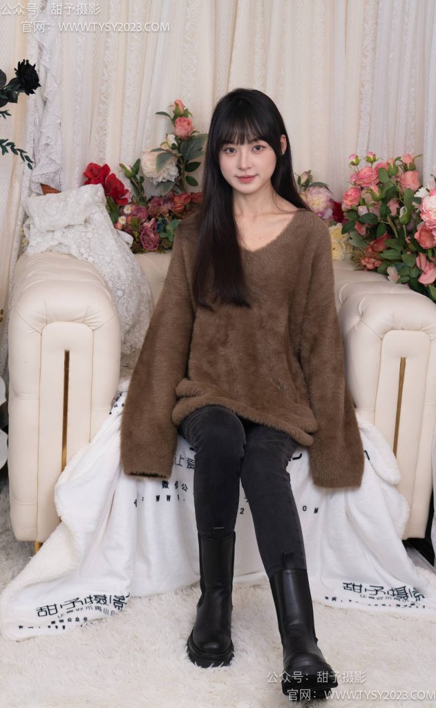 甜予攝影 010 小離-靴子、白棉襪、裸足[130P/2V/9.85GB]插圖1